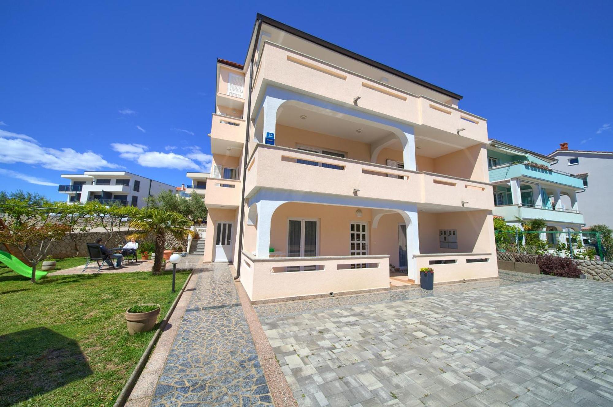 Apartmani Assa Krk Krk Town Buitenkant foto