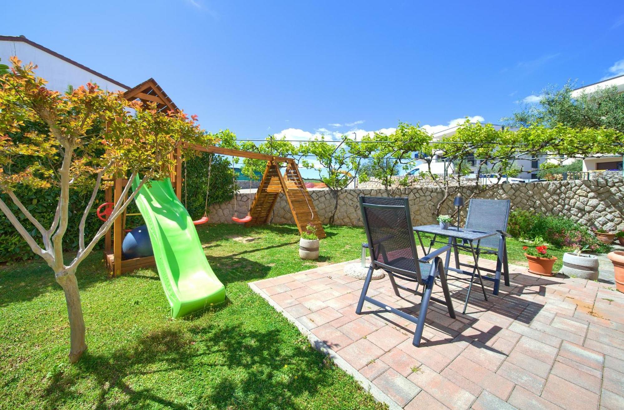 Apartmani Assa Krk Krk Town Buitenkant foto