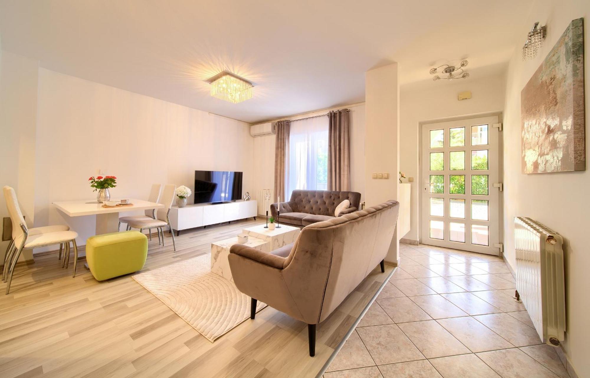 Apartmani Assa Krk Krk Town Buitenkant foto