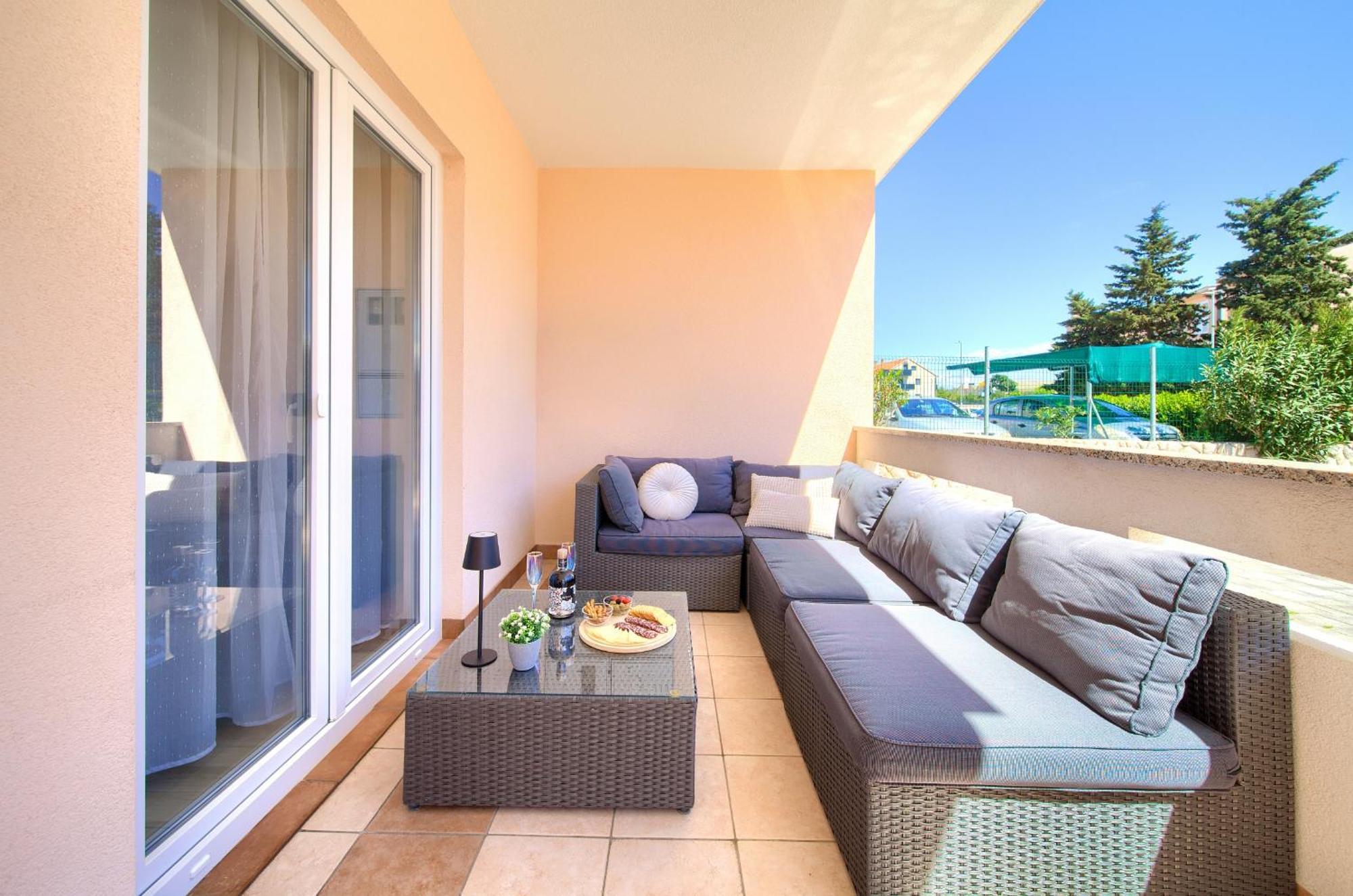 Apartmani Assa Krk Krk Town Buitenkant foto